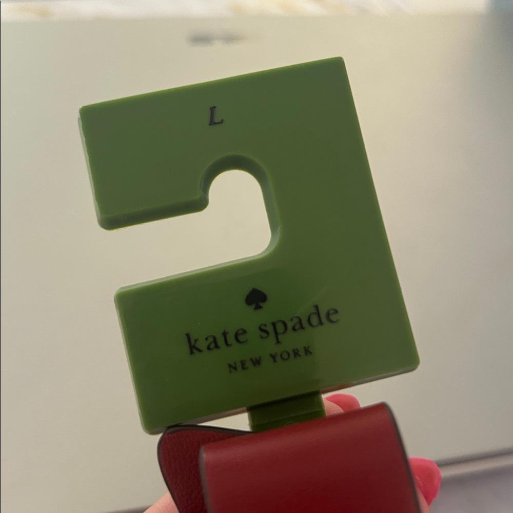 Kate Spade Cherry Red Bow Belt size Large - Picture 3 of 3